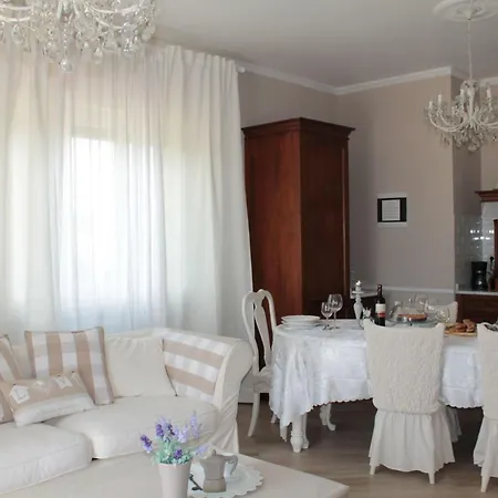 La Valinfiore Luxuswohnung Mit Pool By Interhome * Montecarlo